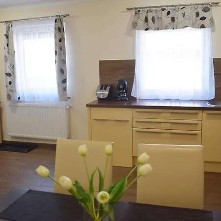 Elixir Apartment *